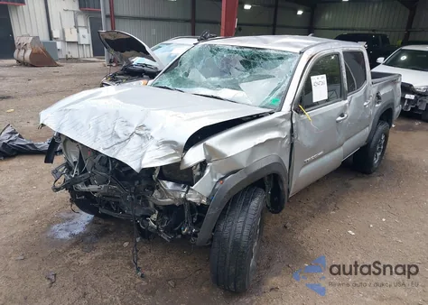 2022 Toyota Tacoma Trd Off Road z USA, uszkodzony, nr VIN 3TMAZ5CN0NM185329